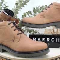 Bota Baerchi fabricada con pieles de vacuno de 1ª calidad - Thumbnail Image 1