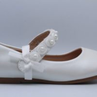Merceditas niña en poli piel y adorno perlitas - Thumbnail Image 2