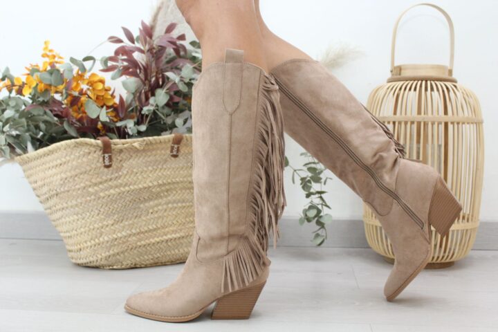 Bota cowboy con flecos,ref117