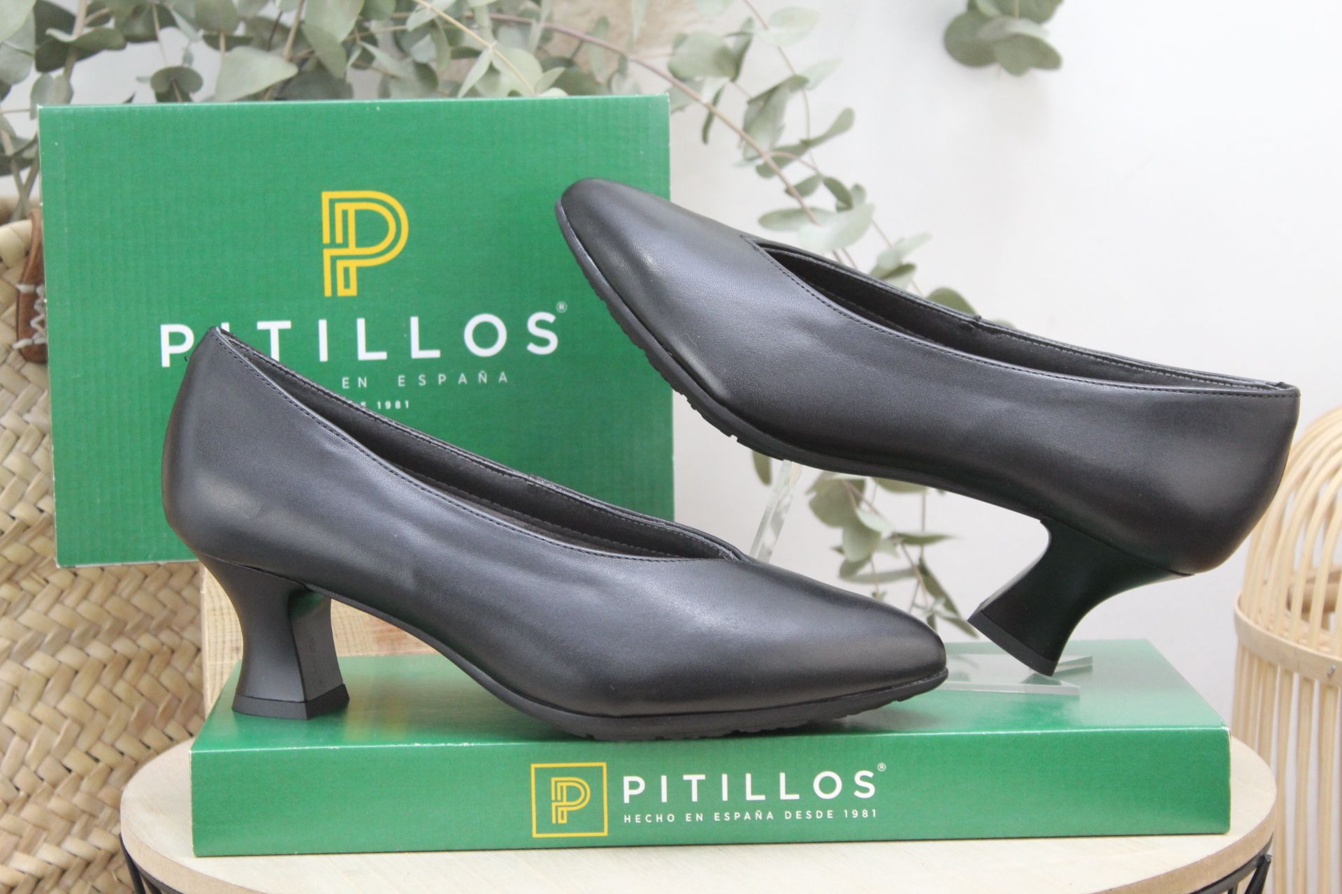 Zapato Pitillos estilo salón todo en piel,muy cómodo,ref10854 - Imagen 1