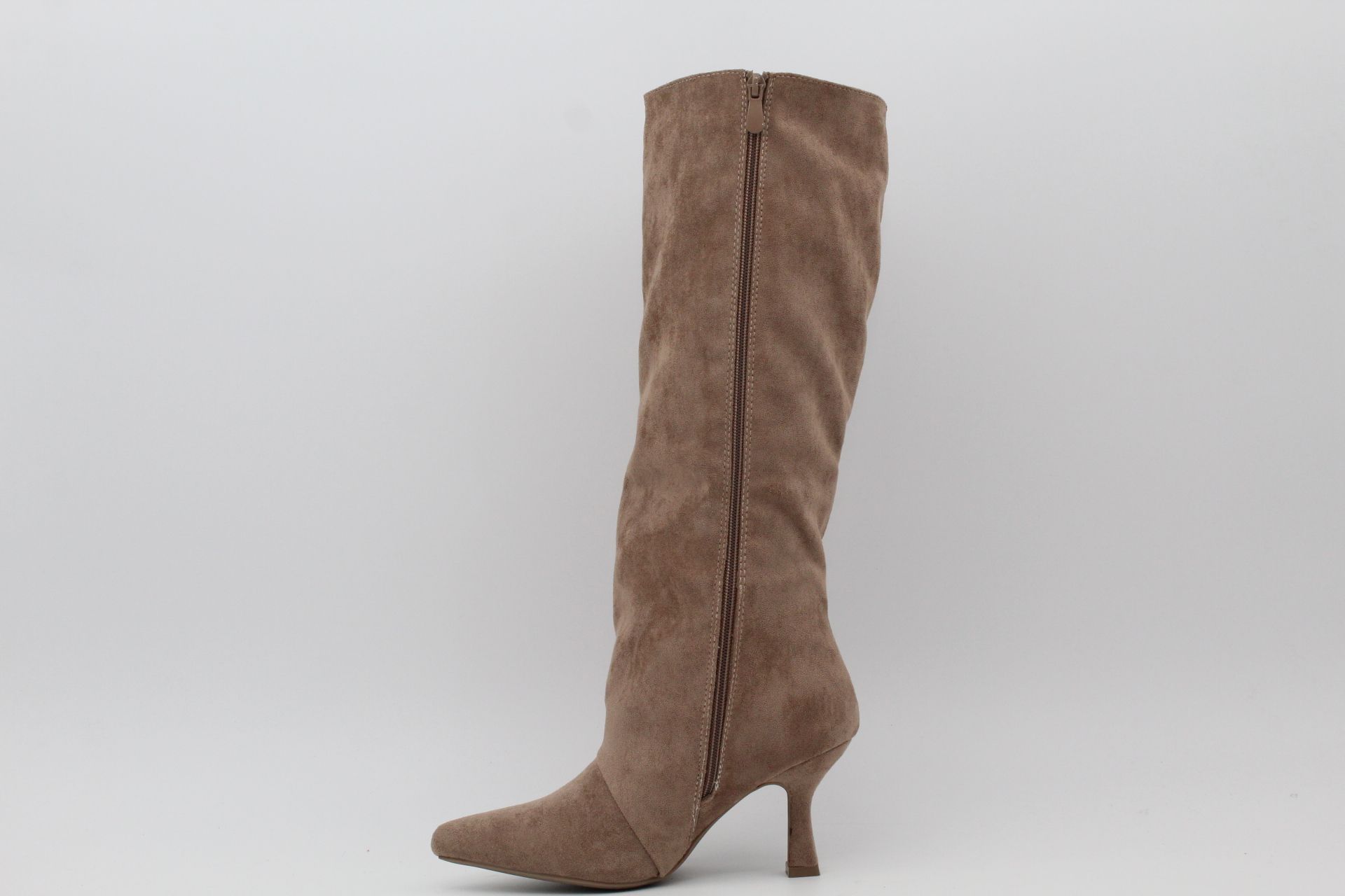 Bota de caña alta en suave antelina con tacón de 8cm,ref378 - Imagen 9