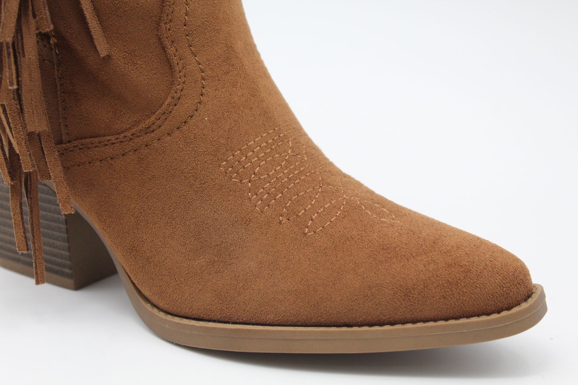 Bota estilo cowboy de media caña en suave antelina con adorno flecos,ref8729 - Imagen 8