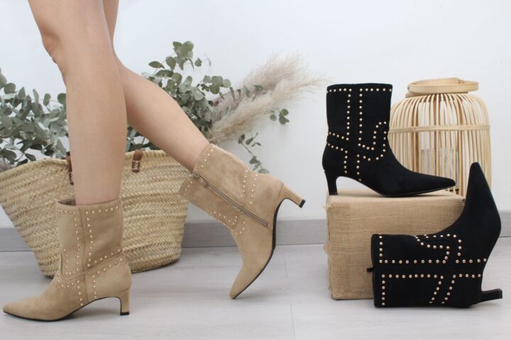 Botin en antelina con tachas,ref308