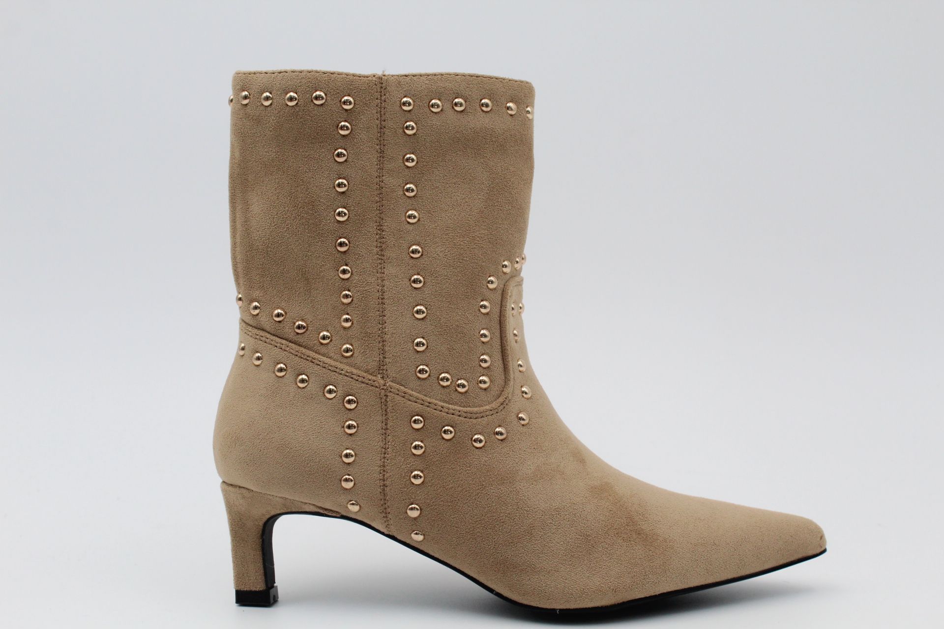 Botin en antelina con tachas,ref308 - Imagen 5
