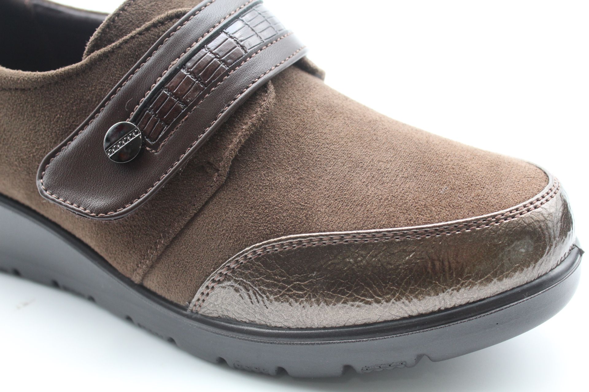 Zapato combinado muy cómodo y ligero - Imagen 2