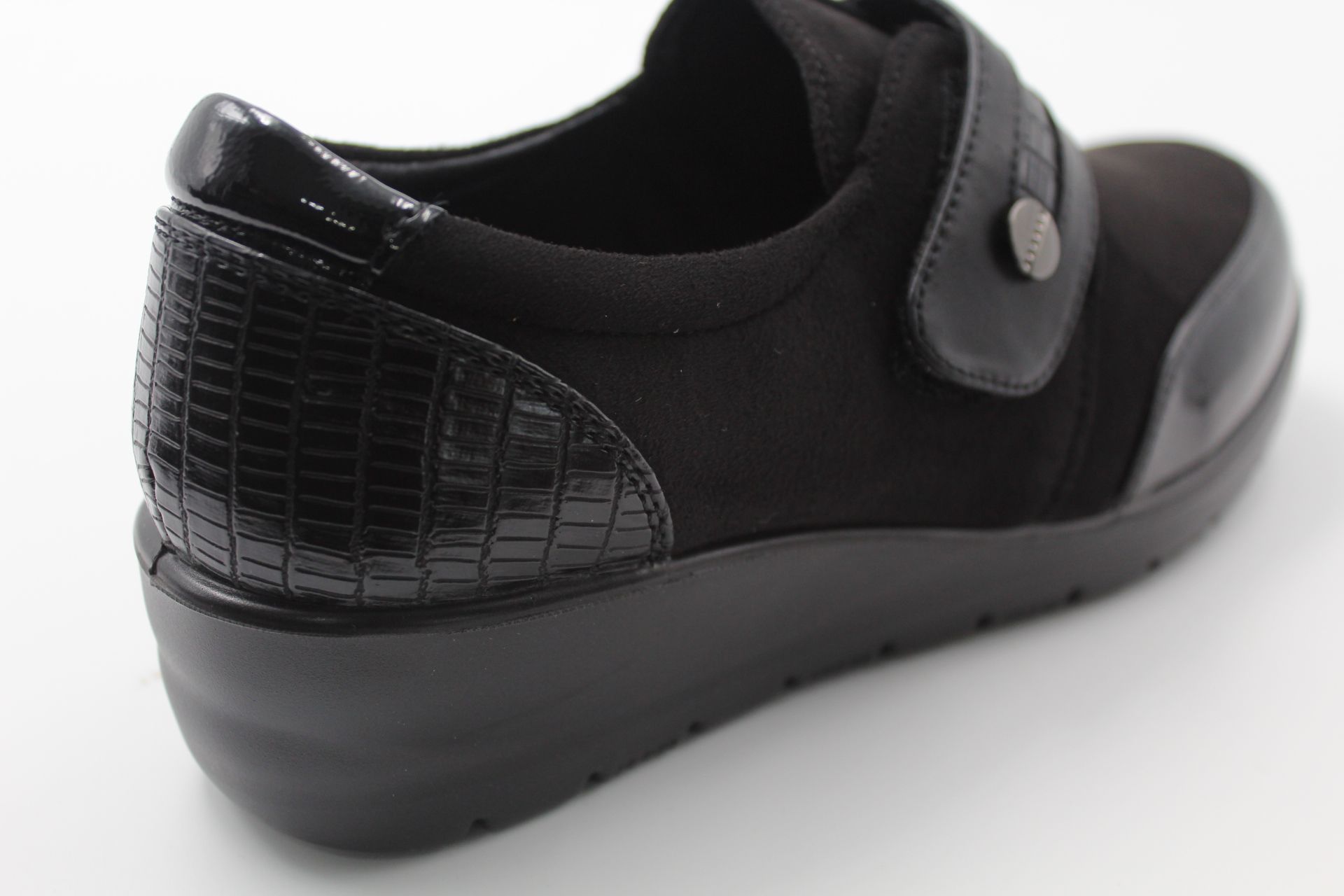 Zapato combinado muy cómodo y ligero - Imagen 8