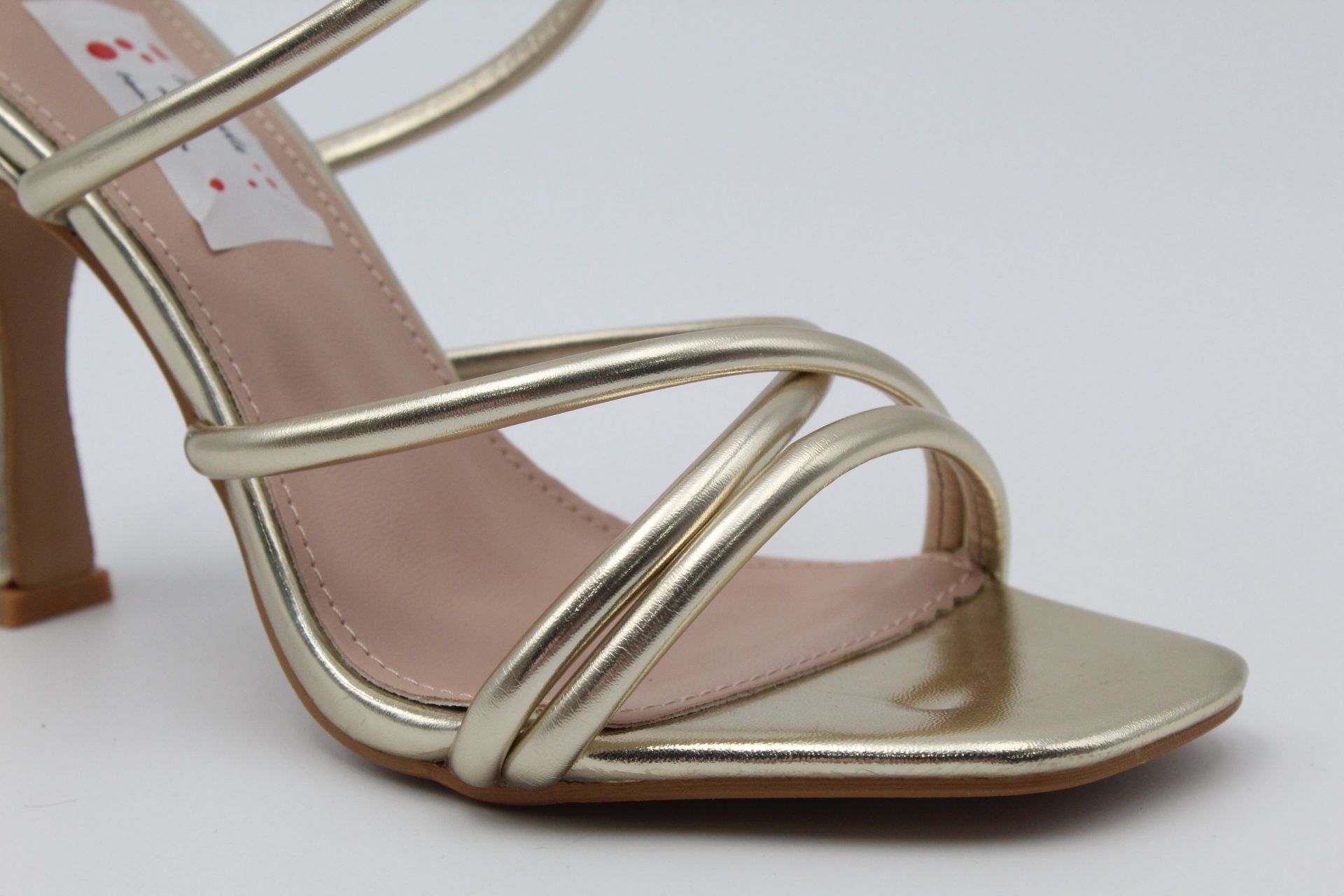 Sandalia con tiras cruzadas y tacón fino,ref900 - Imagen 10