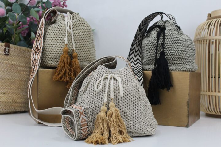 Bandolera crochet tipo bombonera,ref9786