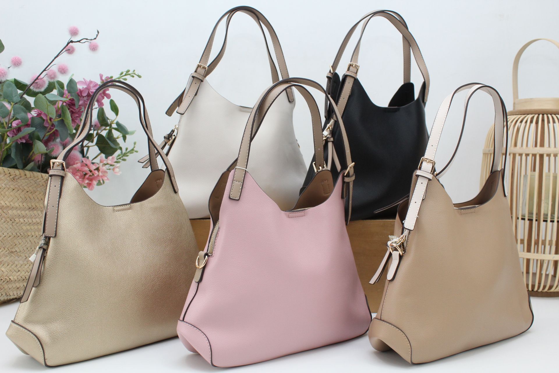 Bolso en suave poli piel con triple cierre,ref68023 - Imagen 1