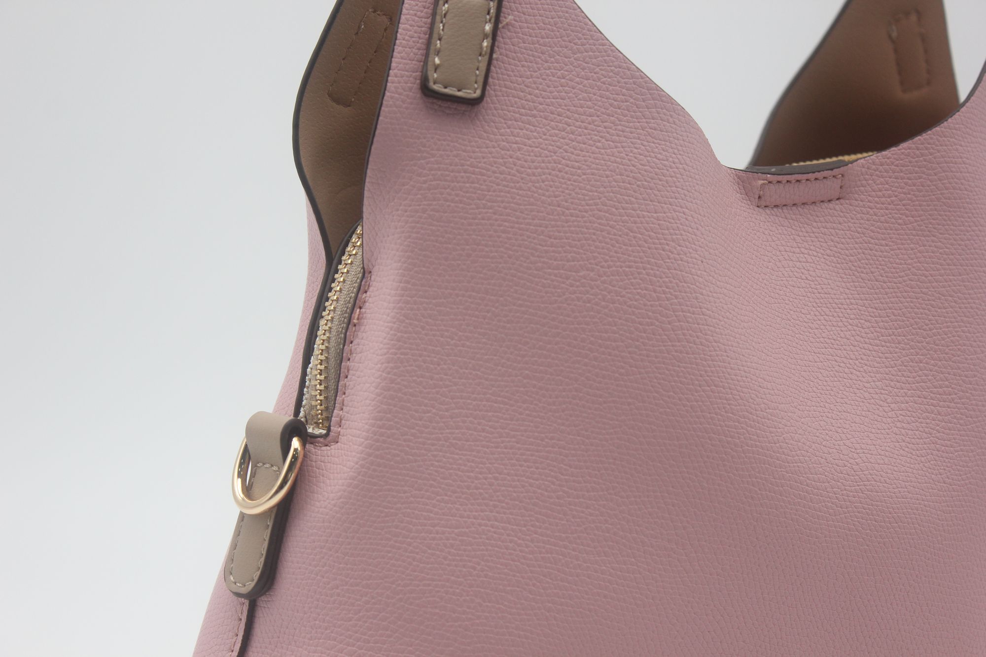 Bolso en suave poli piel con triple cierre,ref68023 - Imagen 14