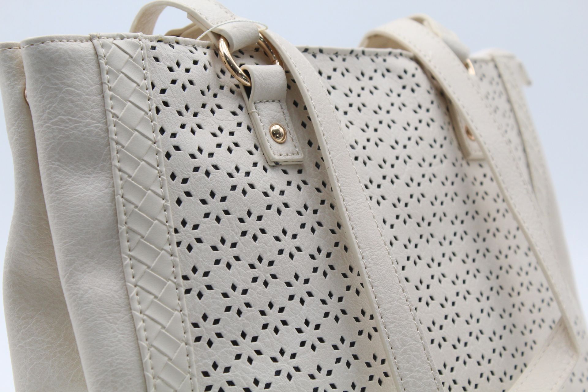 Bolso en suave poli piel picadita,ref68011 - Imagen 8