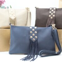 Bolso-Bandolera en suave poli piel con flecos y detalle de tachas,ref28971 - Thumbnail Image 1