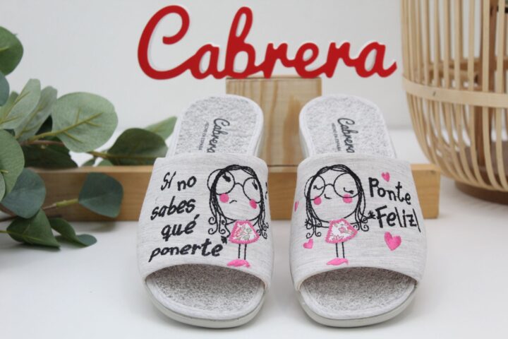 Zapatilla casa Cabrera con piso de caucho vulcanizado,ref4537