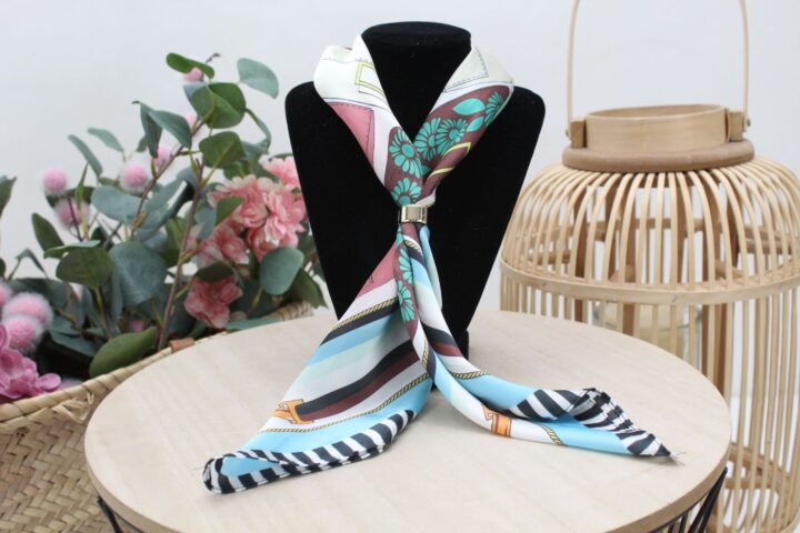 Pañuelo cuello en suave tejido multicolor,ref9