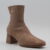 AN TAUPE