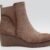 AN TAUPE